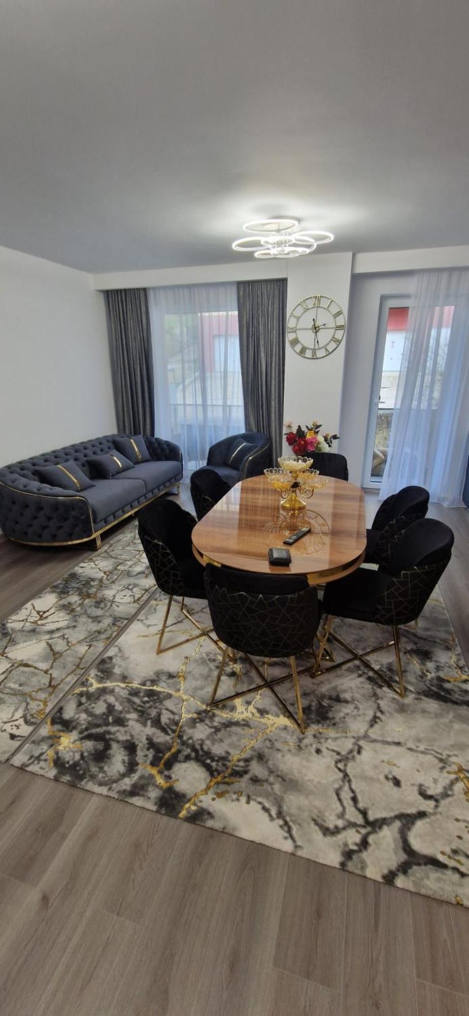 Luxasher Floreşti Dış mekan fotoğraf